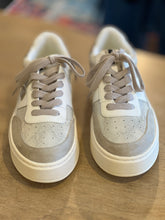 Load image into Gallery viewer, SHIRLEY SILVER SNAKE SNEAKER