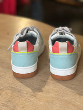 Load image into Gallery viewer, ROMI AQUA SNEAKER