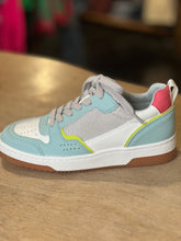Load image into Gallery viewer, ROMI AQUA SNEAKER
