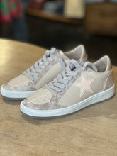Load image into Gallery viewer, PAZ GOLD SNAKE SNEAKER