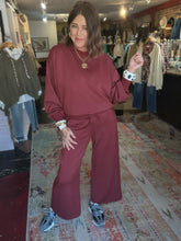 Load image into Gallery viewer, MERLOT SCUBA TOP
