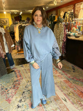 Load image into Gallery viewer, FADED BLUE SWEATSHIRT
