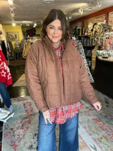 Load image into Gallery viewer, BROWN PUFFER COAT
