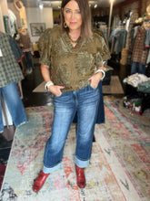 Load image into Gallery viewer, STRAIGHT CUFFED BARREL DENIM
