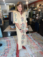 Load image into Gallery viewer, BUTTER EMBROIDERY DRESS
