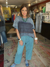 Load image into Gallery viewer, DENIM &amp; LACE TOP
