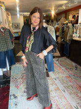 Load image into Gallery viewer, TERRY STRIPED BLACK PANT
