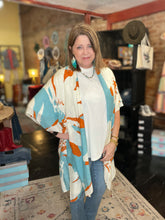 Load image into Gallery viewer, AQUAMARINE FLORAL KIMONO
