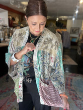 Load image into Gallery viewer, MINT PATCHWORK KIMONO

