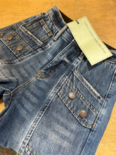 Load image into Gallery viewer, HIGH RISE WIDE BOOTCUT DENIM
