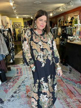 Load image into Gallery viewer, MIDNIGHT FLORAL DRESS

