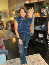 Load image into Gallery viewer, NAVY TEXTURED TOP
