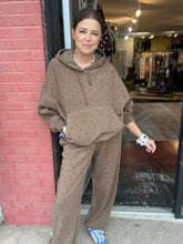 Load image into Gallery viewer, MOCHA SWEATSHIRT

