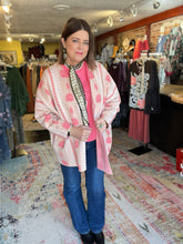 Load image into Gallery viewer, WINNIE BOYFRIEND CARDIGAN
