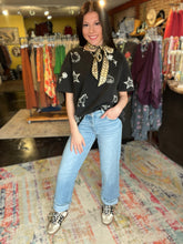 Load image into Gallery viewer, ENERGETIC LIGHT WASH DENIM
