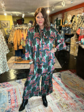 Load image into Gallery viewer, LADY GREEN MOTH SET
