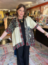Load image into Gallery viewer, CHAMPAGNE PATCHWORK KIMONO
