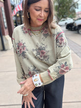 Load image into Gallery viewer, LIGHT OLIVE VINTAGE SWEATSHIRT

