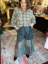 Load image into Gallery viewer, VINTAGE PATCHWORK DENIM
