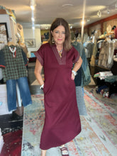 Load image into Gallery viewer, BURGUNDY DRESS
