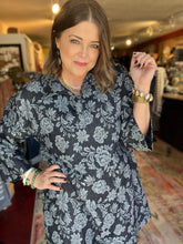 Load image into Gallery viewer, DARK DENIM FLORAL DRESS

