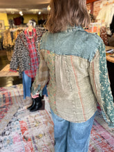 Load image into Gallery viewer, PATCHWORK DENIM SHIRT
