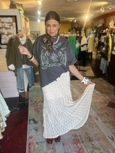 Load image into Gallery viewer, CREAM LACE SKIRT
