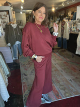 Load image into Gallery viewer, MERLOT SCUBA TOP
