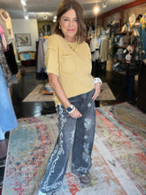 Load image into Gallery viewer, BLACK CROSS STITCH DENIM
