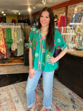 Load image into Gallery viewer, FRESH PICKED FLORAL TOP
