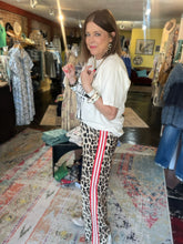 Load image into Gallery viewer, CHEETAH WITH RED PANTS
