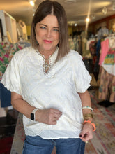 Load image into Gallery viewer, CREAM EMBROIDERED TOP

