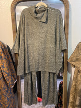 Load image into Gallery viewer, RIBBED SET (2 colors)
