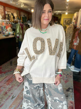 Load image into Gallery viewer, LOVE SWEATSHIRT
