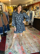 Load image into Gallery viewer, DARK DENIM FLORAL DRESS
