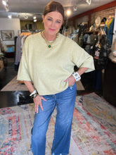 Load image into Gallery viewer, LEMONILLA SWEATER
