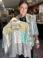 Load image into Gallery viewer, MINT PATCHWORK KIMONO

