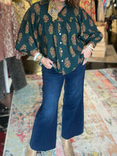 Load image into Gallery viewer, DARK WASH WIDE LEG DENIM
