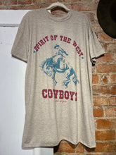 Load image into Gallery viewer, TEE SHIRT DRESS
