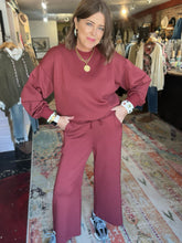 Load image into Gallery viewer, MERLOT SCUBA TOP
