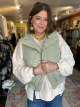 Load image into Gallery viewer, SAGE QUILTED VEST
