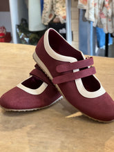 Load image into Gallery viewer, BURGUNDY SPORTY MARY JANE
