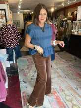 Load image into Gallery viewer, COFFEE CORDUROY PANTS

