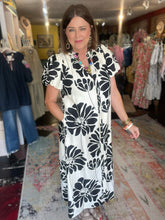 Load image into Gallery viewer, BLACK DAHLIA DRESS
