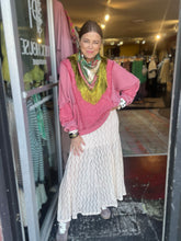 Load image into Gallery viewer, CREAM LACE SKIRT

