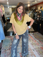 Load image into Gallery viewer, BLACK CROSS STITCH DENIM
