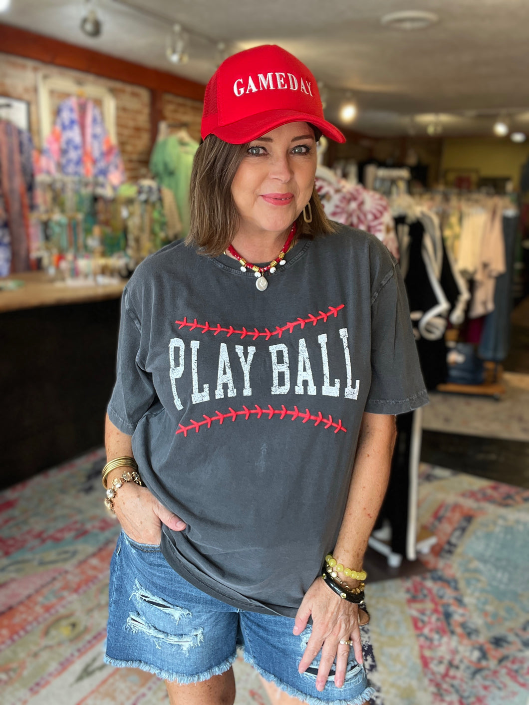 PLAY BALL TEE