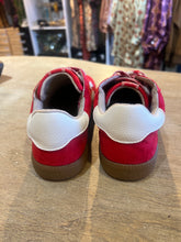 Load image into Gallery viewer, RETRO 25 RED SUEDE SNEAKER

