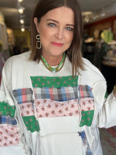Load image into Gallery viewer, GREEN PATCHWORK SWEATSHIRT
