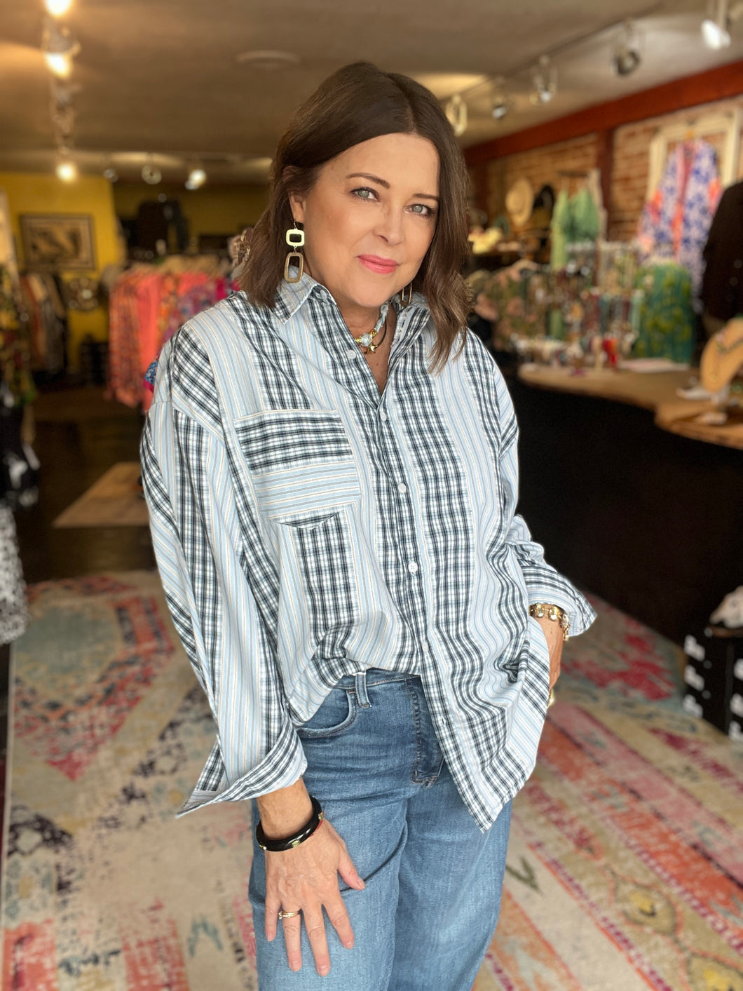 BLUE PLAID BUTTON DOWN BLOUSE